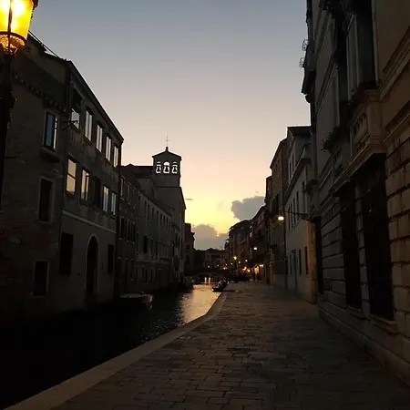 The Artist Place * Venedig